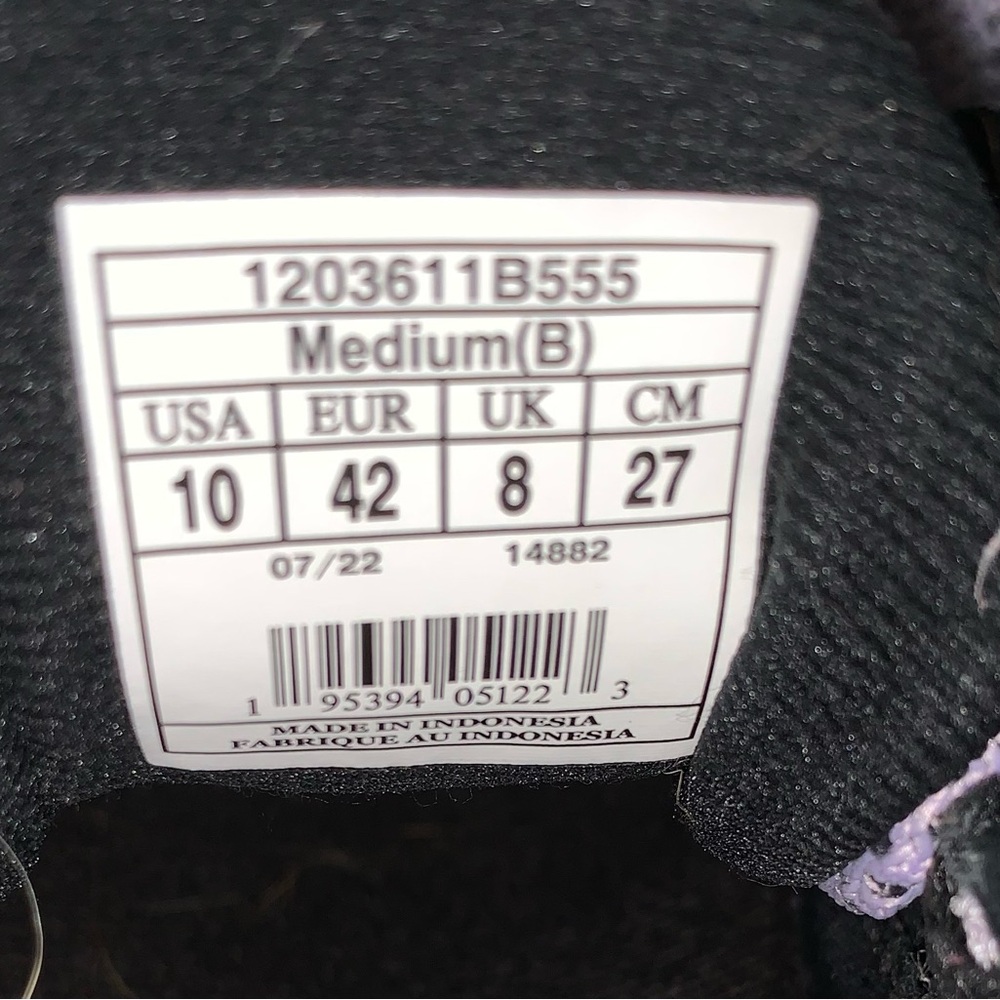 Brooks Revel running shoes - sz 10, lavender/black. Great condition! - Picture 6 of 6